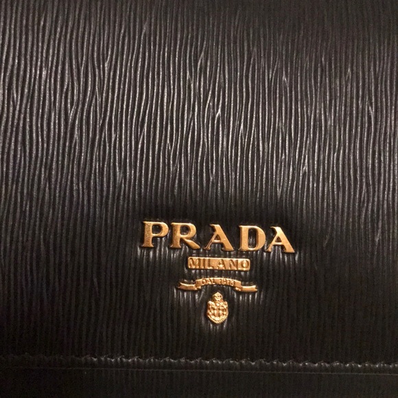 Prada Wallet Brand New - Picture 4 of 7